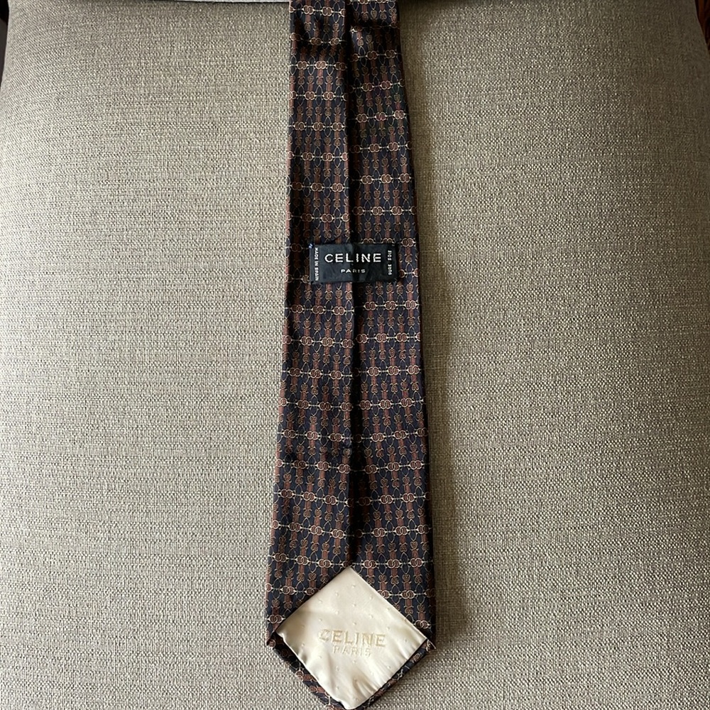 Celine | Vintage Chain Print Interlocking Multicolored Silk Tie - Picture 9 of 16